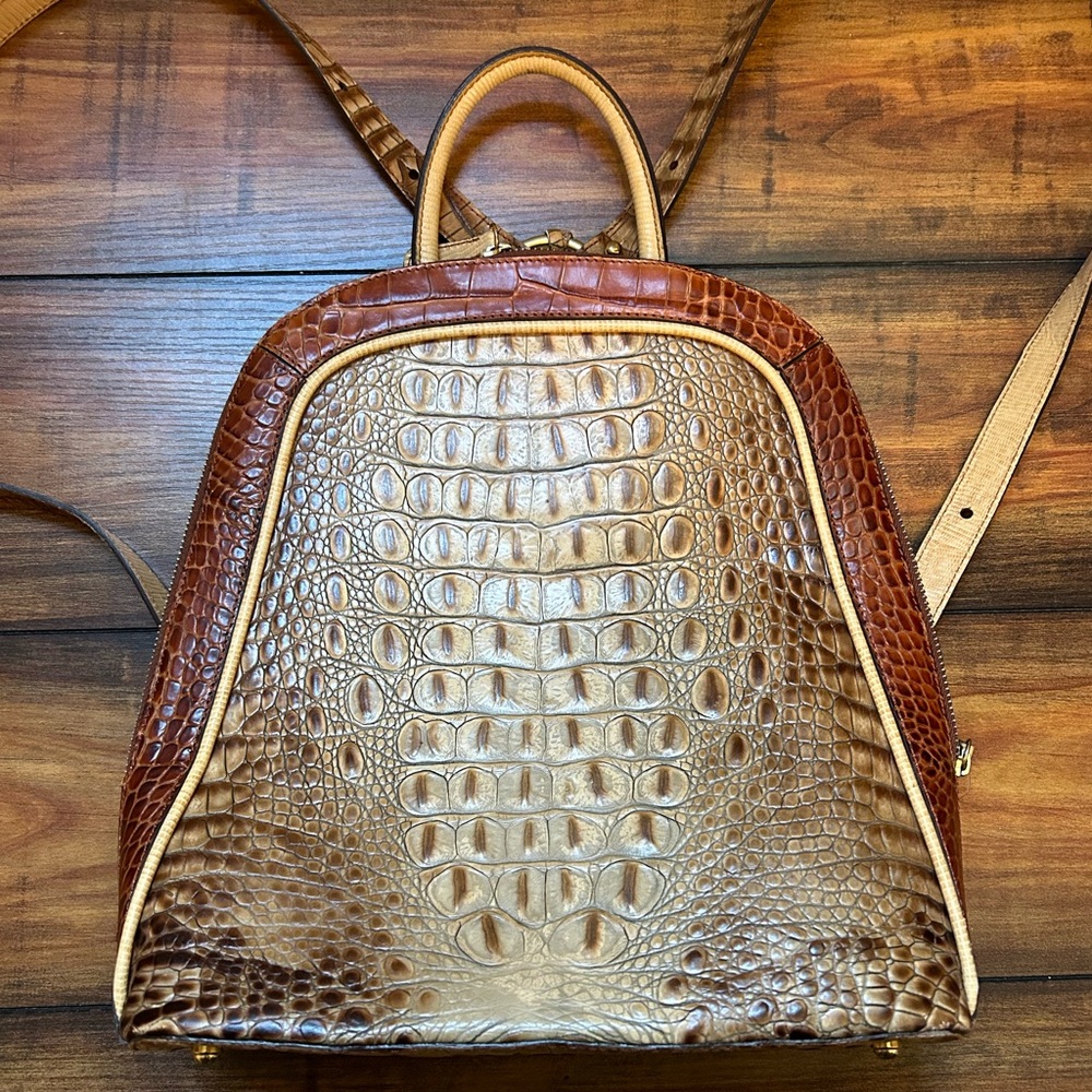 Brahmin Crocodile Leather Brown backpack Zip Closure Great Condition
